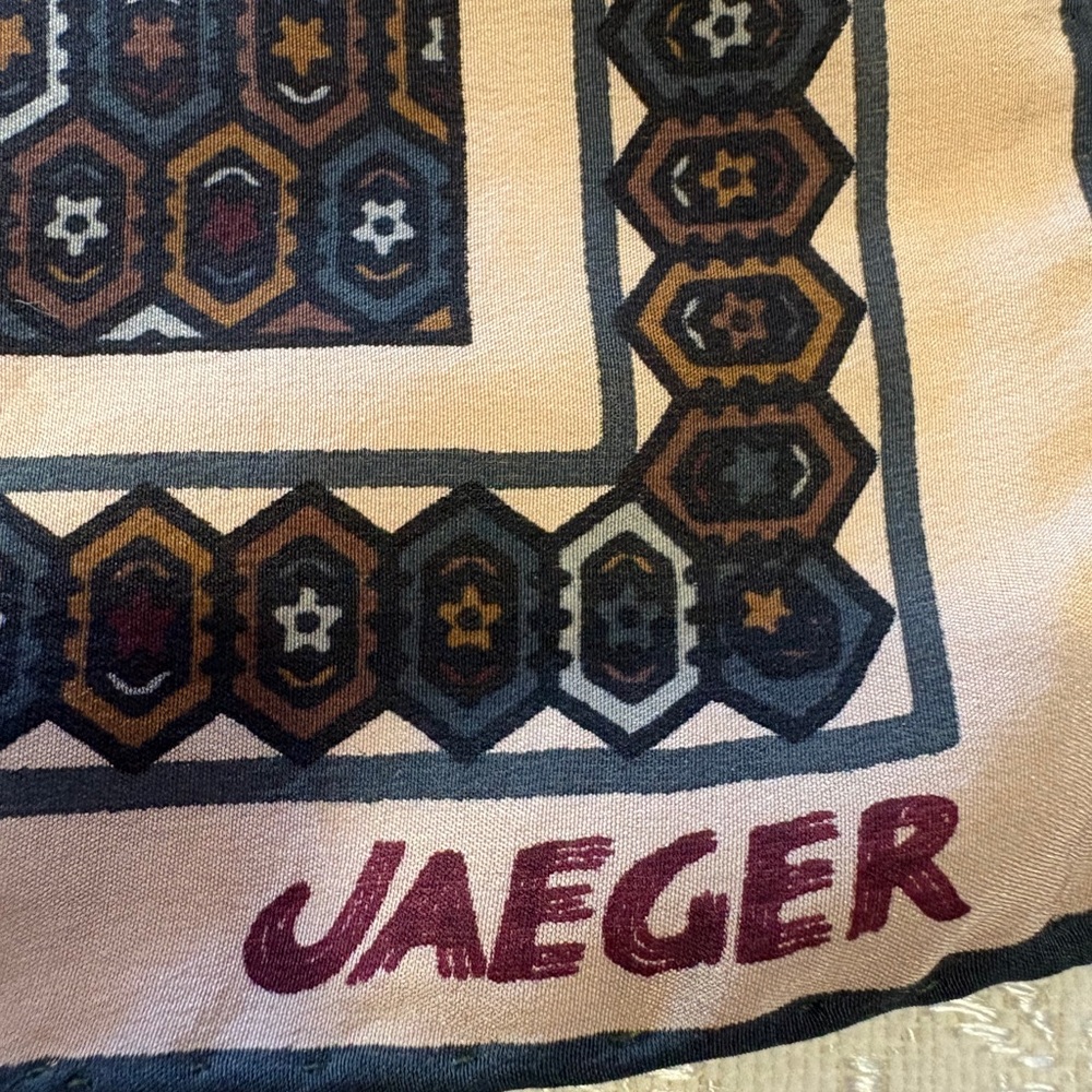 Jaeger Geometric Pattern Scarf 25.5” Square.